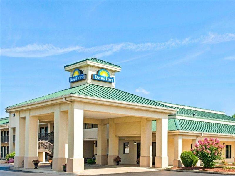 Days Inn By Wyndham Covington Eksteriør bilde