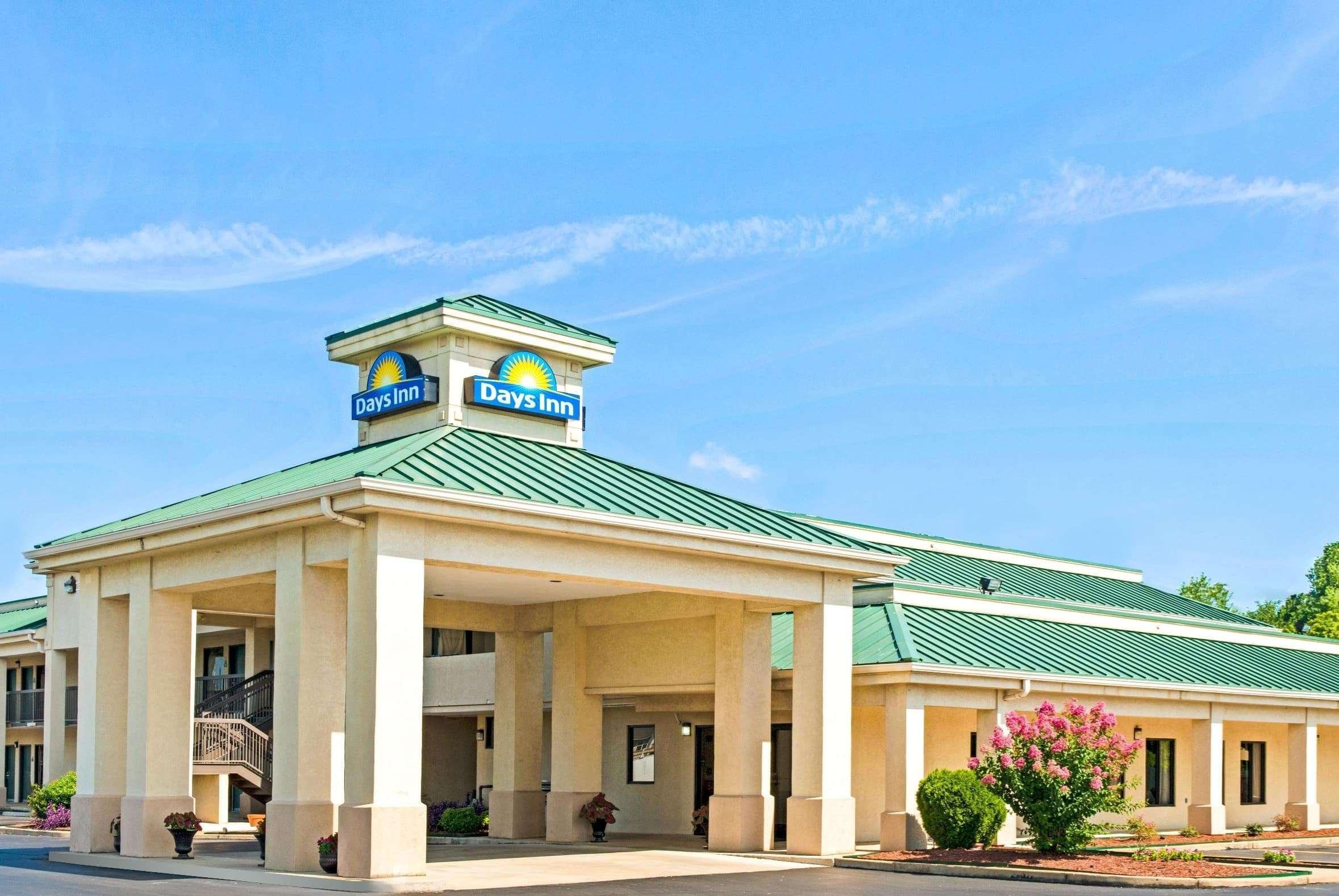 Days Inn By Wyndham Covington Eksteriør bilde